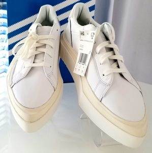 NWB Wmns Adidas Hypersleek Shoe Crystal White